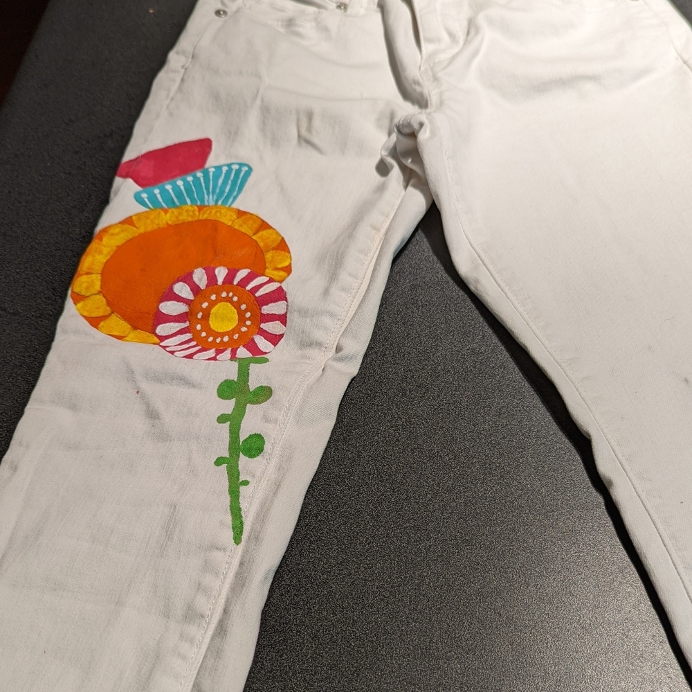 Loft hand painted white Jeans